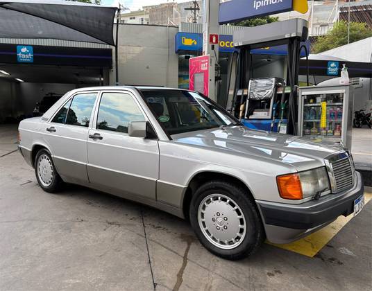 MERCEDES-BENZ 190 E 2.3 SEDAN 16V GASOLINA 4P AUTOMÁTICO MERCEDES-BENZ 190 E 2.3 SEDAN 16V GASOLINA 4P AUTOMÁTICO